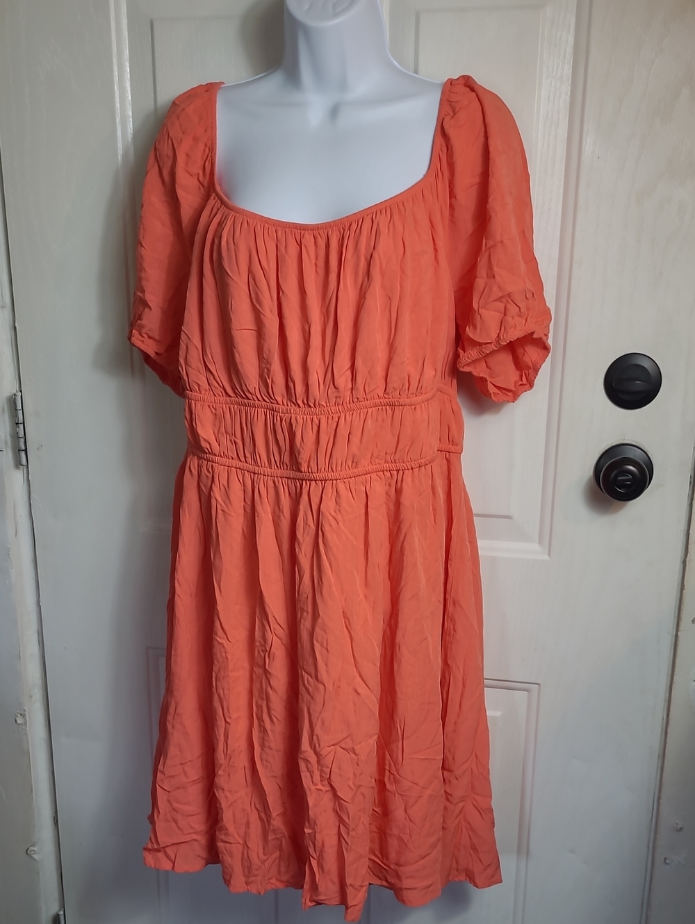 Tinsel Coral Puff-Sleeve Midi Dress